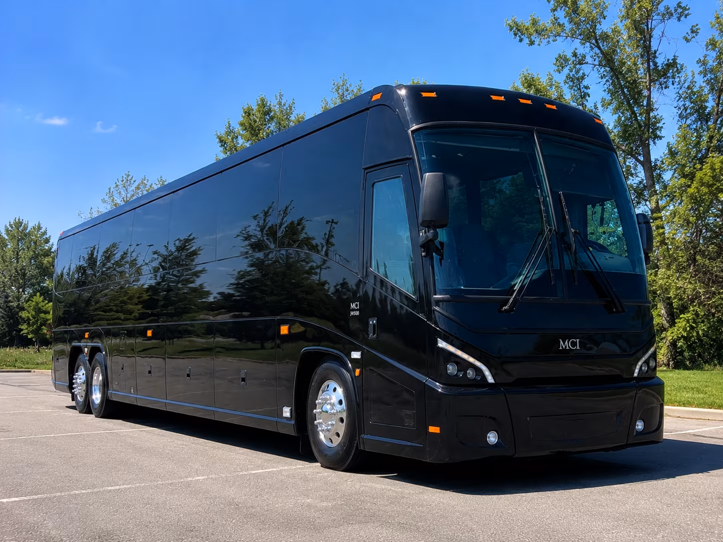 let pawtucketcharterbusservices com handle the newport run so your bridal party arrives together