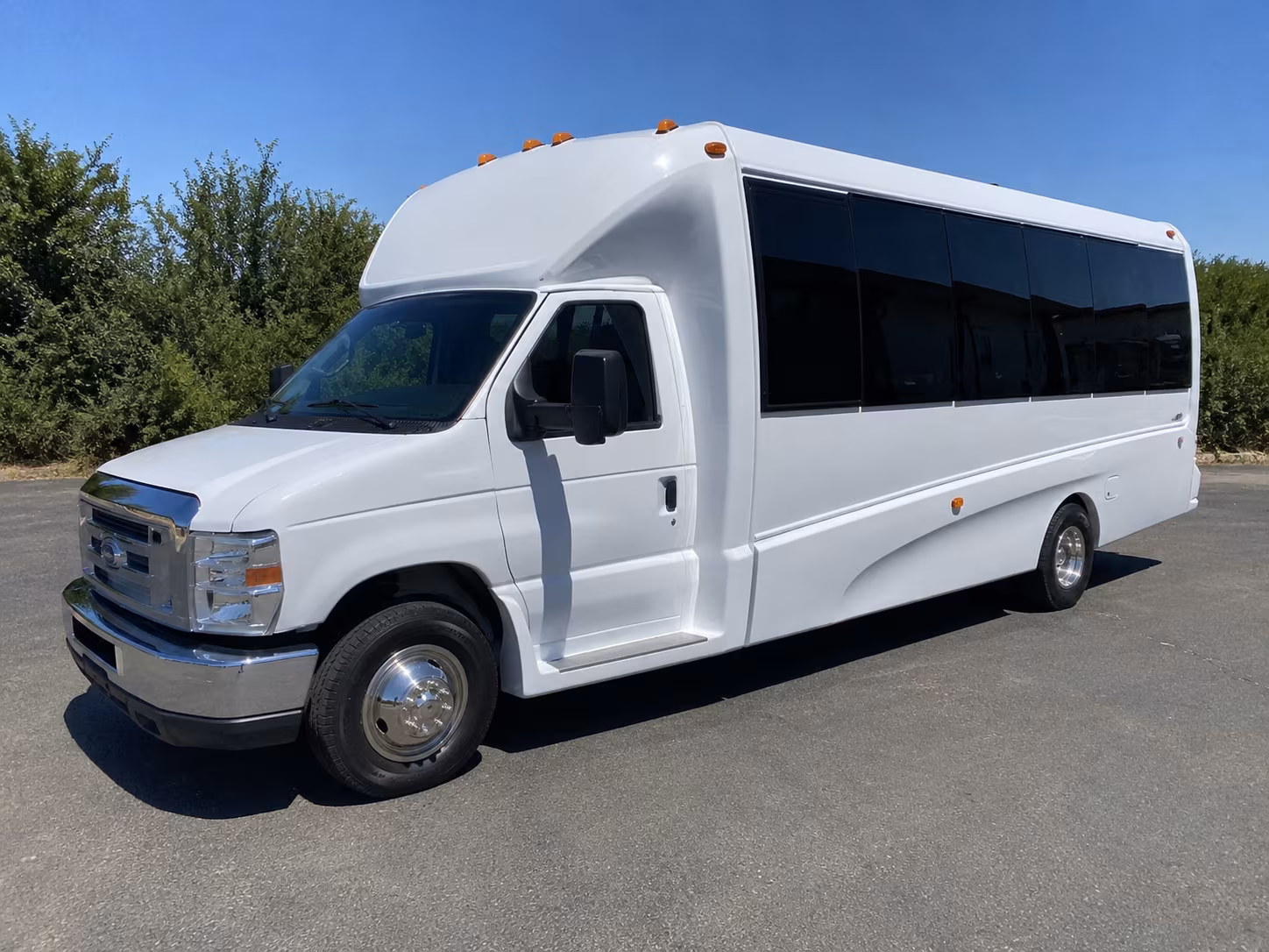 party buses to the met and providence venues on concert night