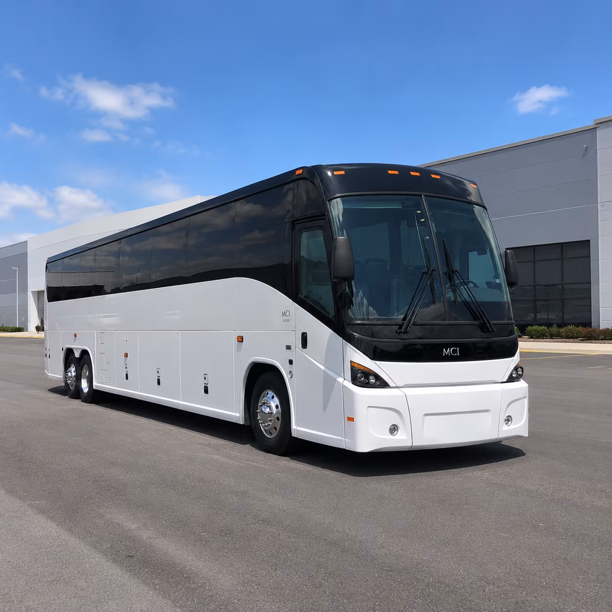 shuttle buses between pawtucket and downtown providence