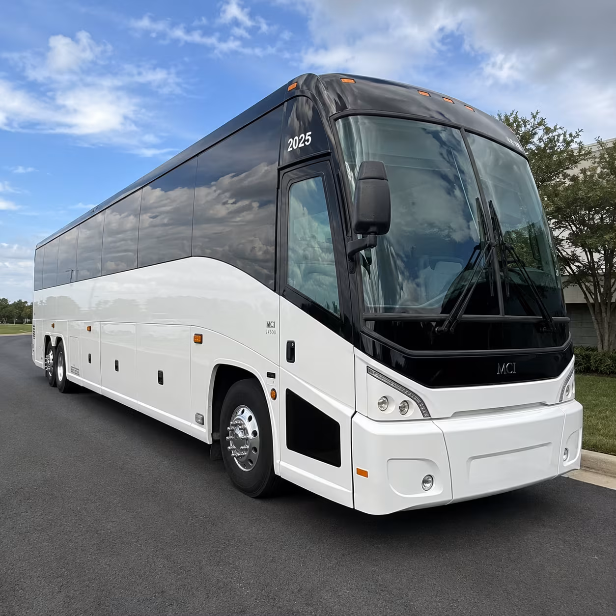 you ll love how easy it is to book airport transfers to pvd and logan